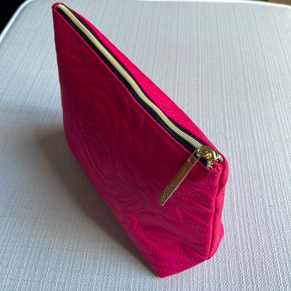 Lancome large hot pink makeup pouch with gold zipper - Picture 14 of 14